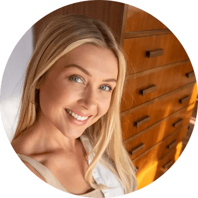 Smiling woman in a warm lifestyle portrait
